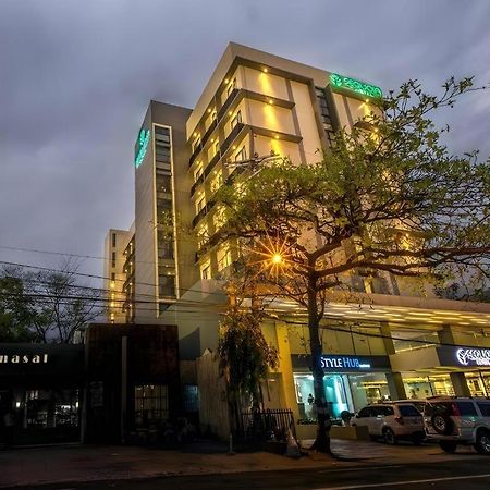 Sequoia Hotel קואזון סיטי מראה חיצוני תמונה