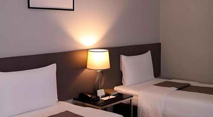 Sequoia Hotel קואזון סיטי מראה חיצוני תמונה