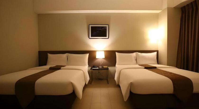 Sequoia Hotel קואזון סיטי מראה חיצוני תמונה