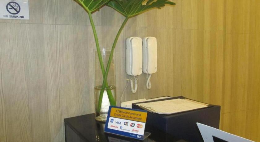 Sequoia Hotel קואזון סיטי מראה חיצוני תמונה